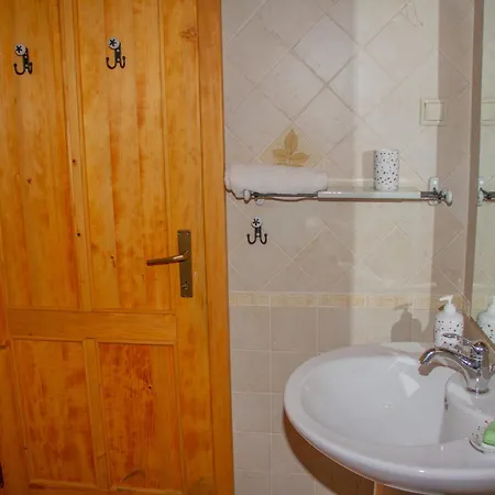 Hébergement de vacances Holiday Home Marta With 4 Bedrooms Raka