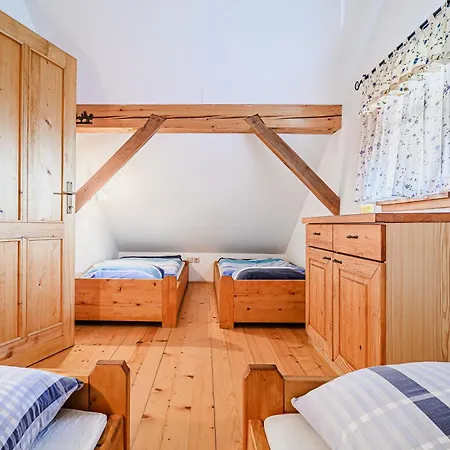 Holiday home Marta With 4 Bedrooms *
