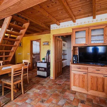 Holiday home Marta With 4 Bedrooms *