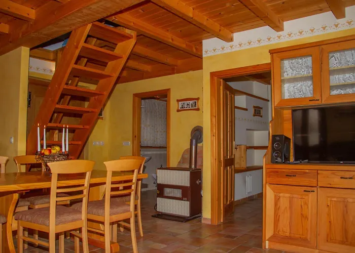 Zidanica Kroselj * Raka