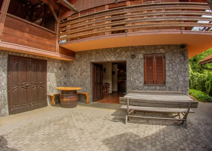 Zidanica Kroselj Tatil Evi *